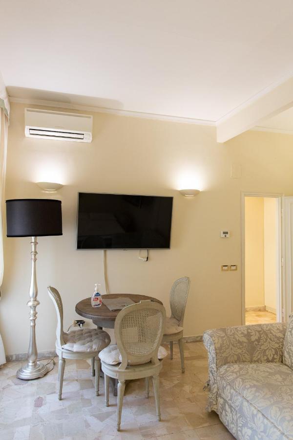 Classic 1br Outside Ztl & 10 Min From Center Florencia